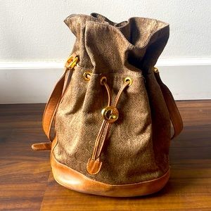 Vintage 90’s GUCCI Bucket Bag